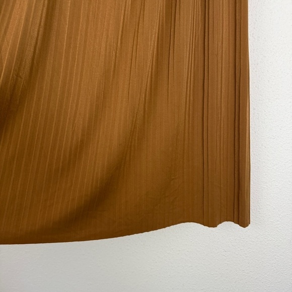 Forgotten Grace Rayon Maxi Pleated Swish Skirt Large - Picture 5 of 5